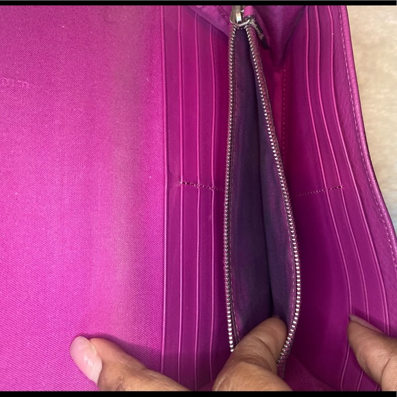 Authentic Fendi Wallet - Picture 11 of 13